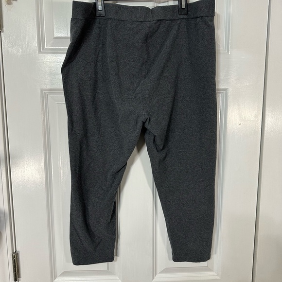 Style & Co. Gray and navy capri length Leggings - Picture 5 of 11